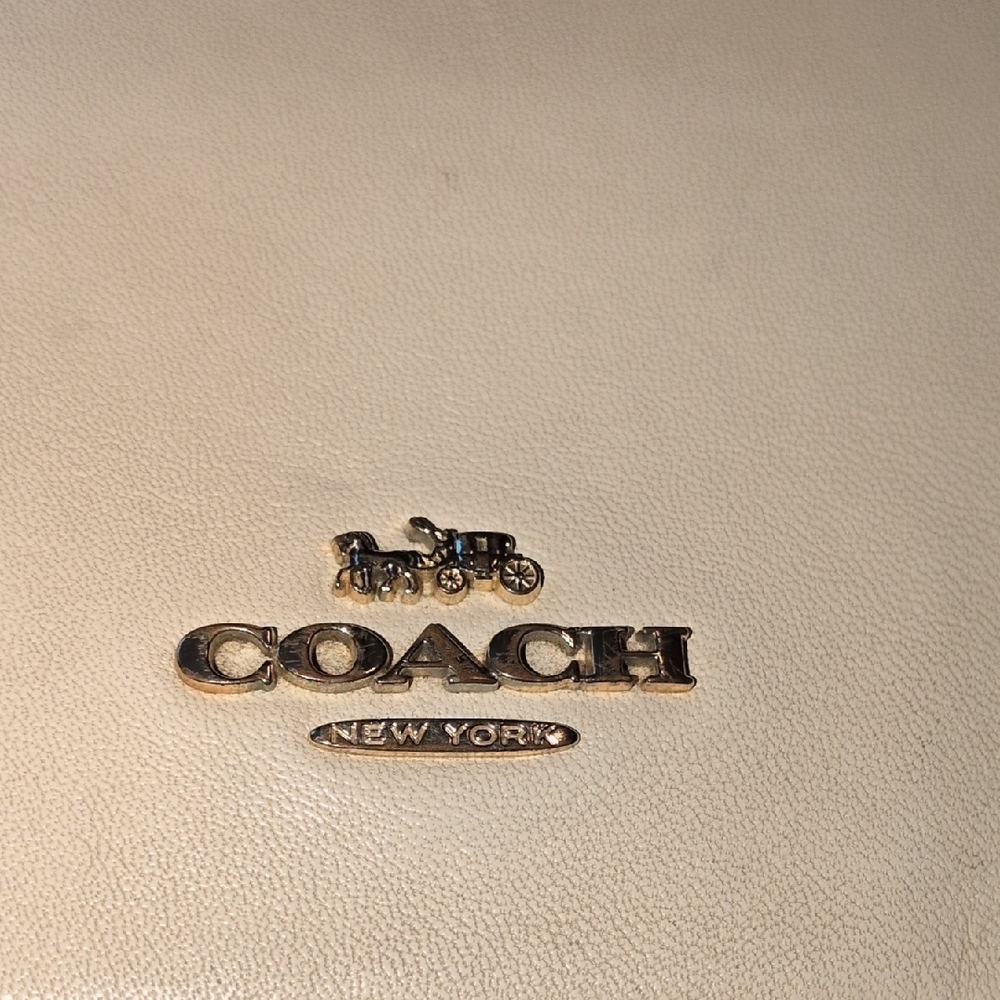 Coach Klare Crossbody Signature With Snake Texture On Sides - Picture 10 of 10